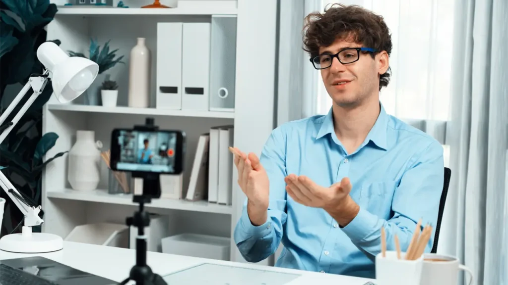 Para despedir a un trabajador por subir videos a TikTok hay que acreditar que los videos se publicaron en la red social y la hora de los mismos